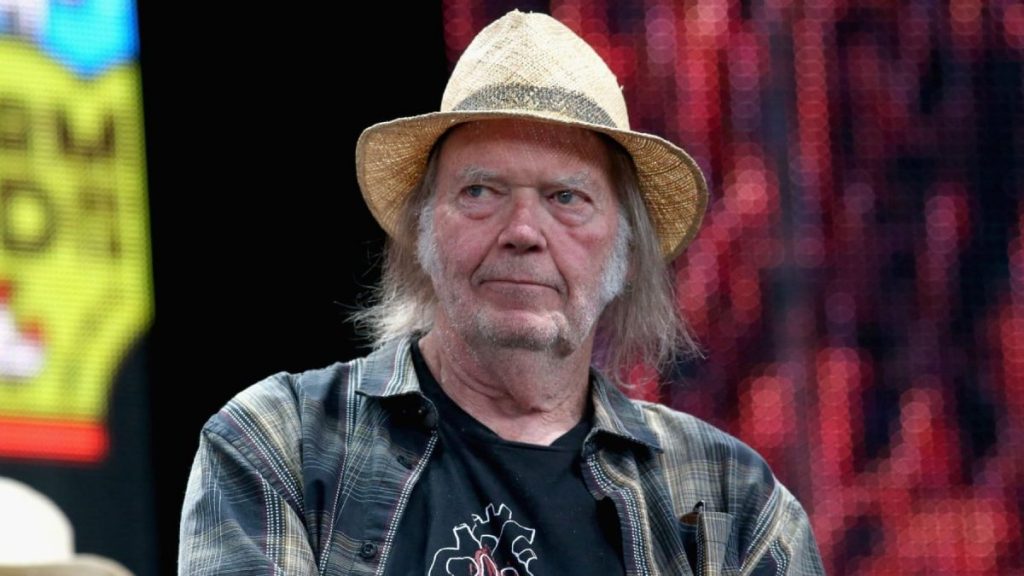 Neil Young曾表明自己的作品不會用作商業宣傳，出售版權後能否維持這項原則暫時不得而知。